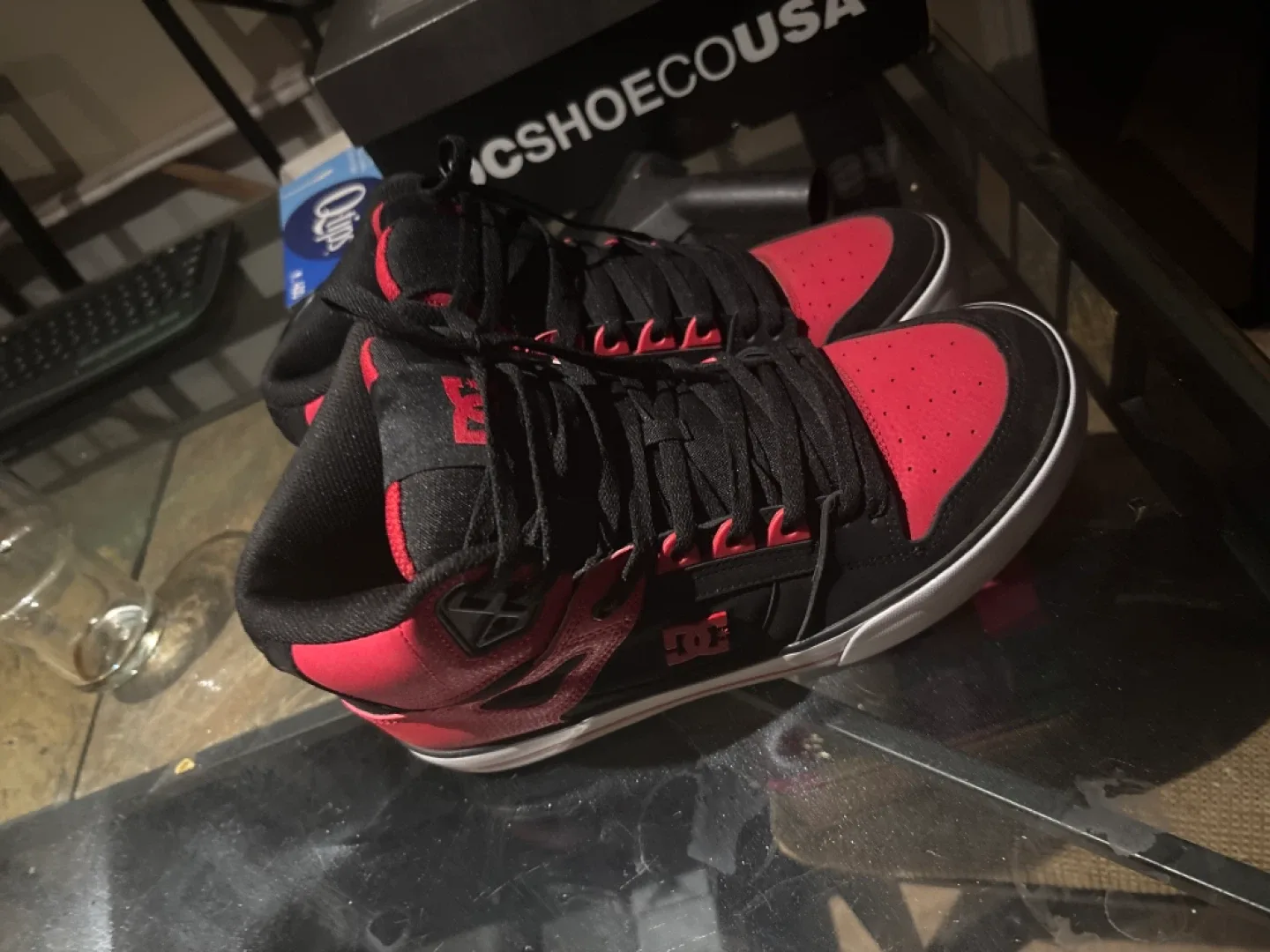 DC high top Shoes Black & Red thumbnail
