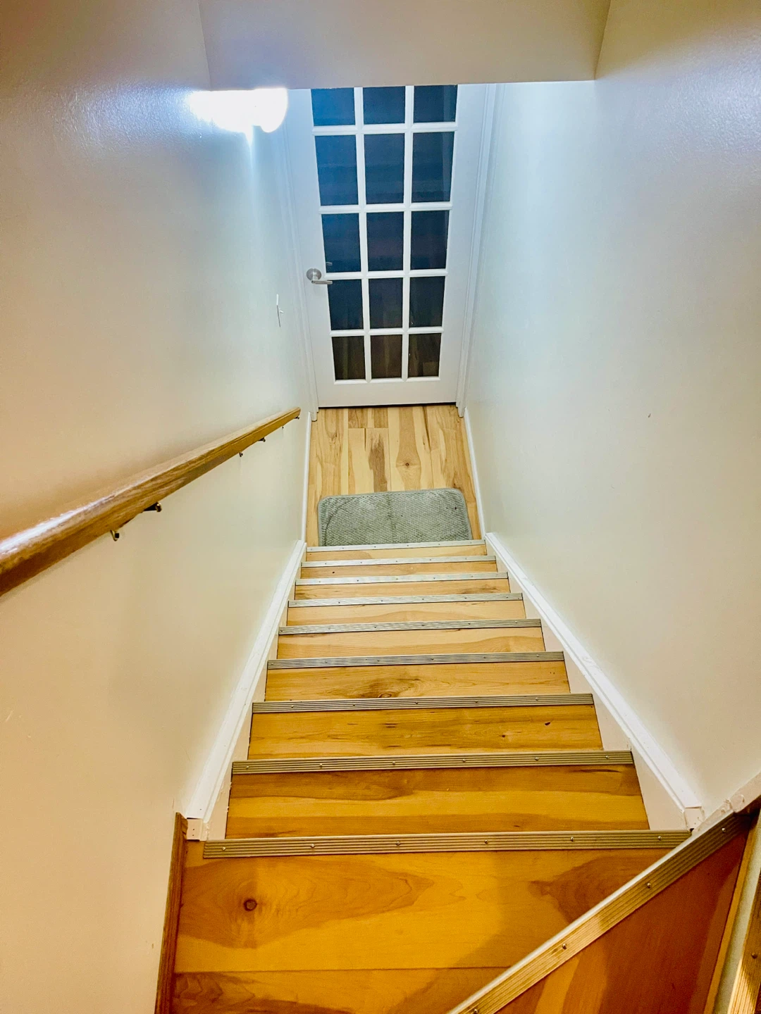 Basement room for rent - photo 5