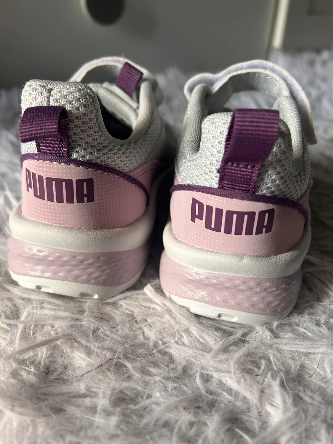 PUMA Toddler Girl's Sneaker - Size 9