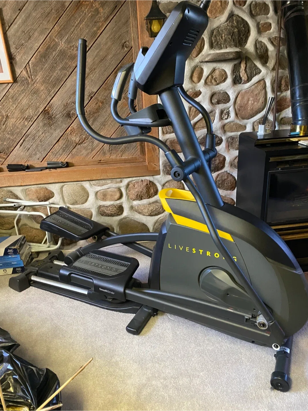 Livestrong Elliptical Trainer image indicator(2)