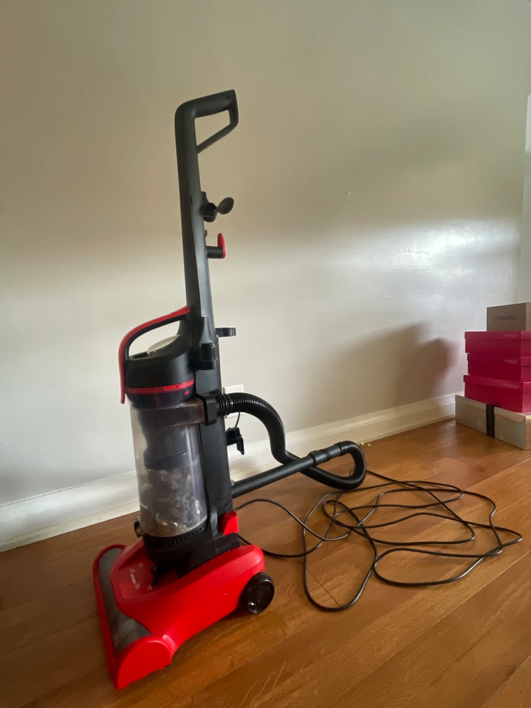 Dirt Devil Upright Vacuum - photo 5