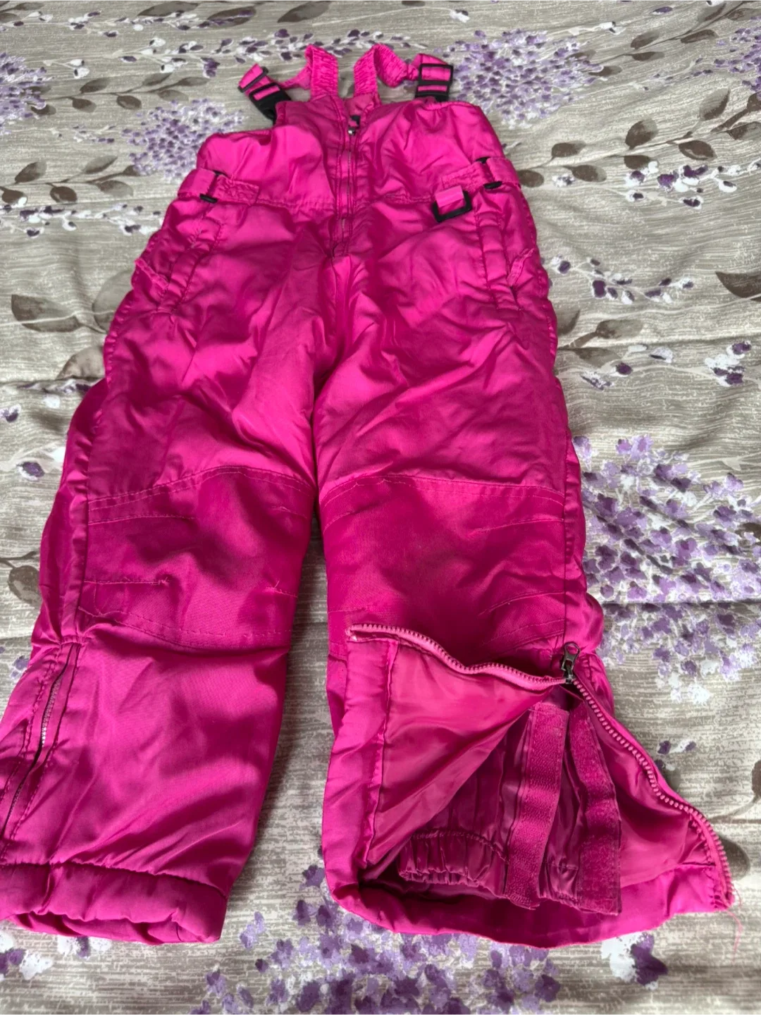 Extreme Outfitters Girl’s Pink Snow Pants - Size 5/6 image indicator(4)