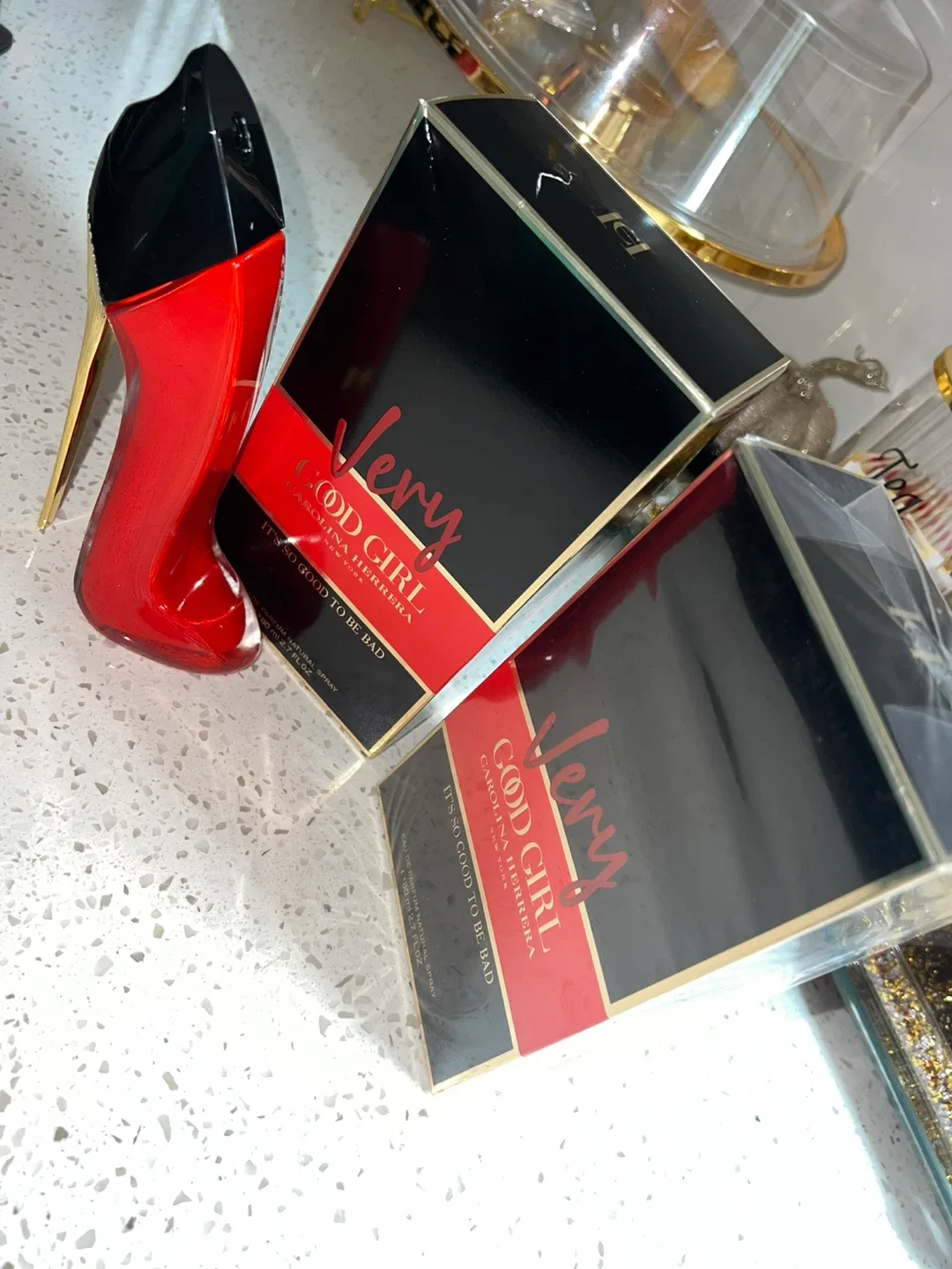 Carolina Herrera Very Good Girl 80ml Perfume image indicator(5)