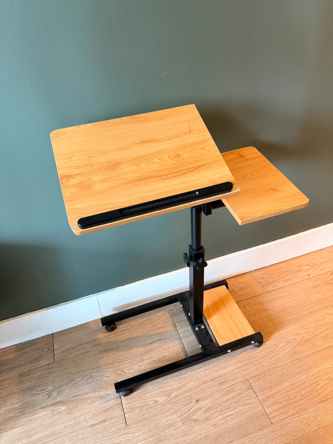 Adjustable Rolling Laptop Desk Cart