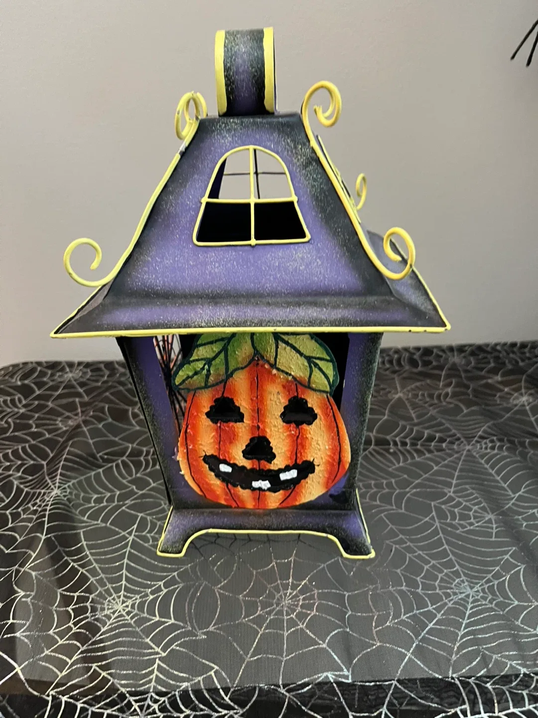 Halloween Themed Lantern image indicator(2)