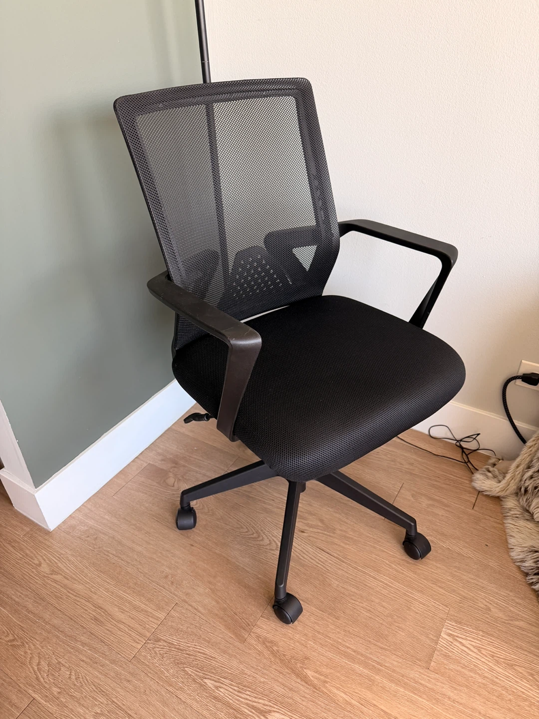 Black Mesh Office Chair