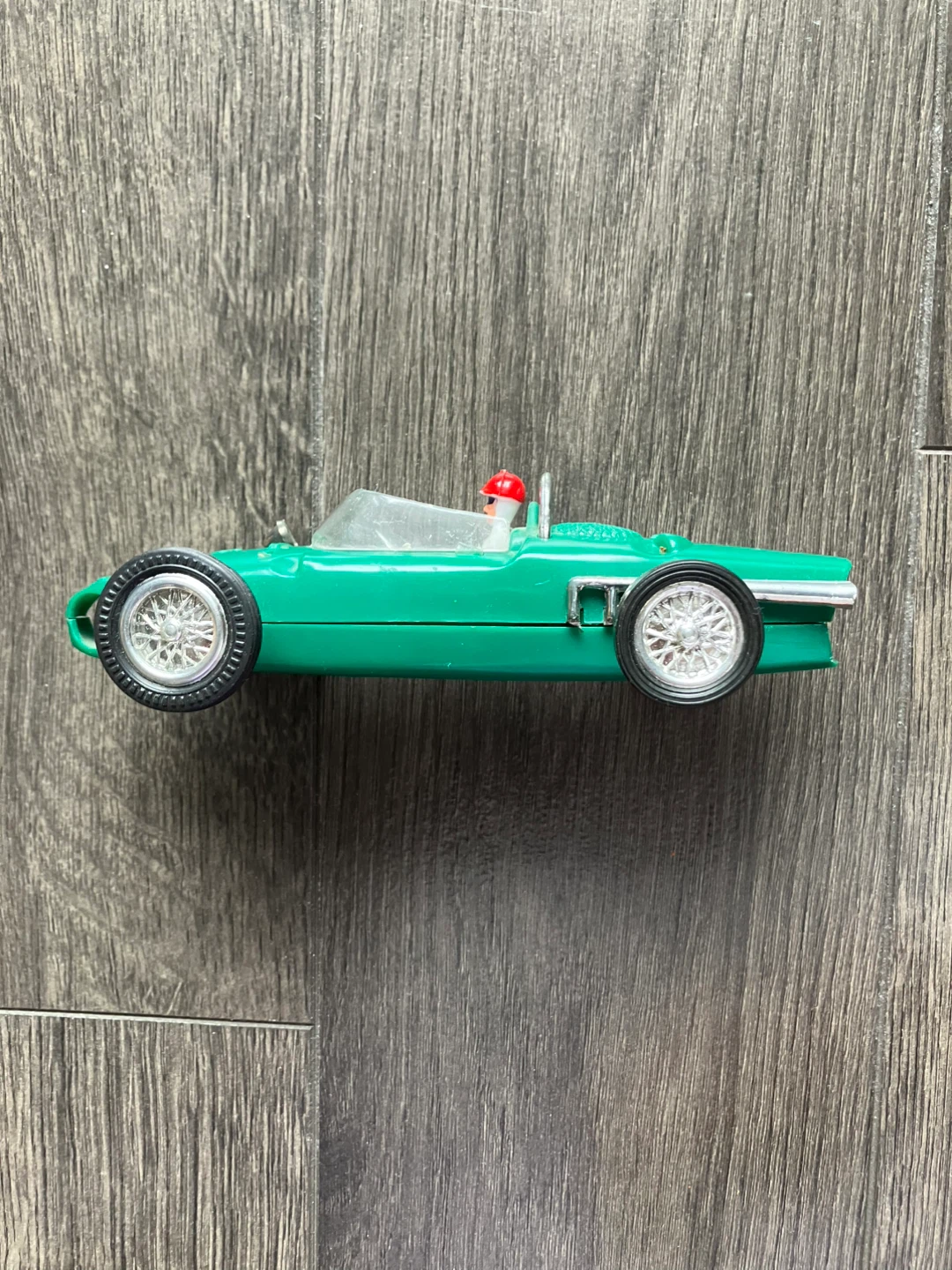 Vintage Ferrari Racing Car - photo 4