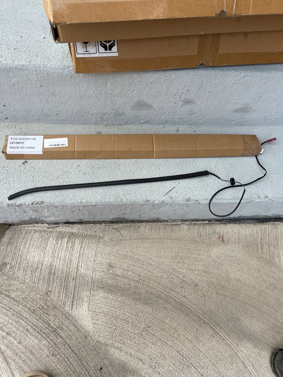Mercedes Benz pinch sensor for tail gate