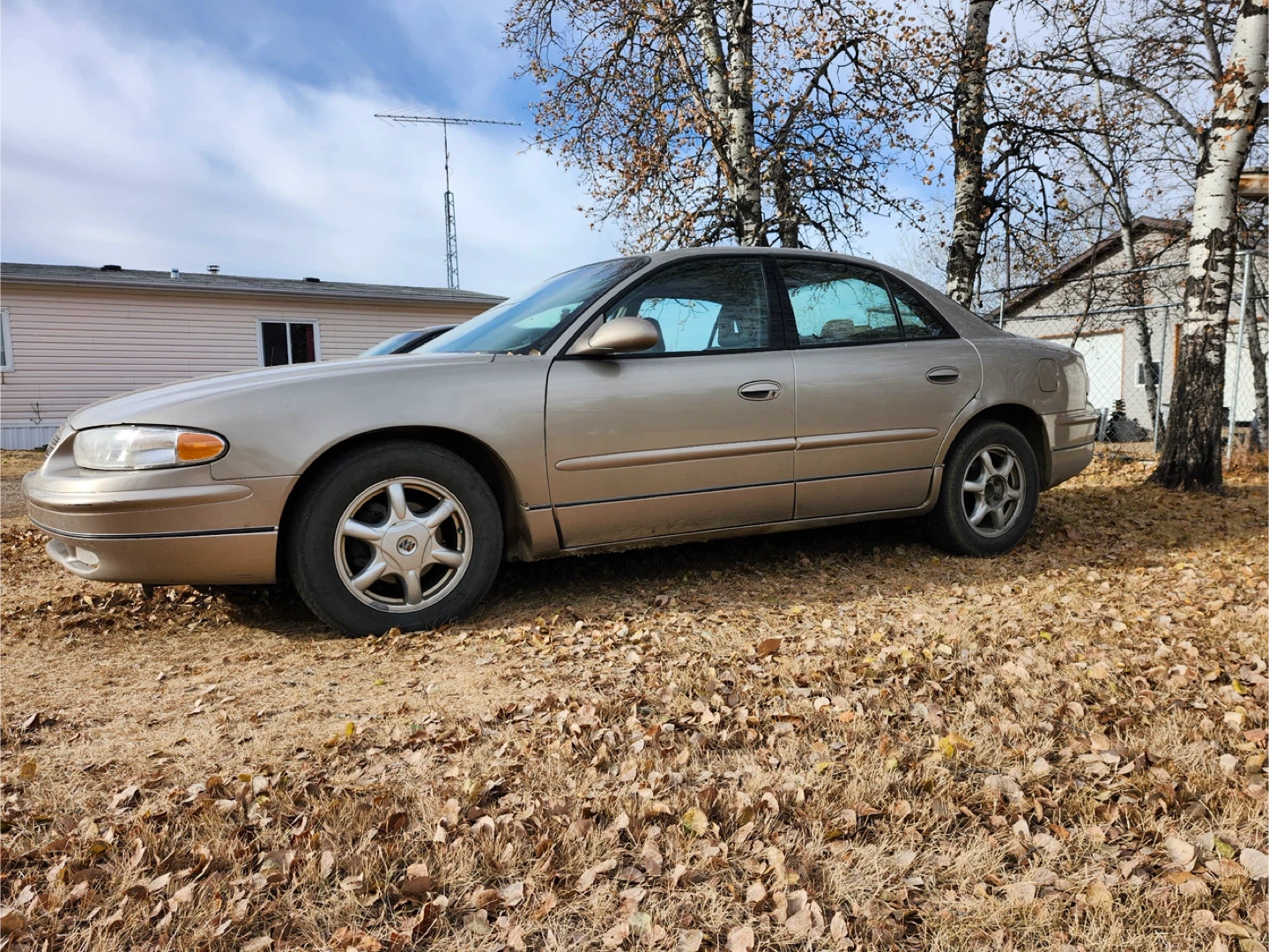 Buick Regal - photo 2