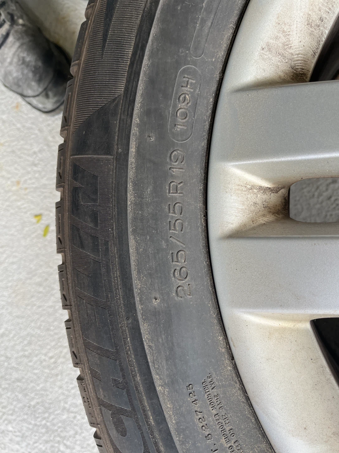 Set of 4 Tires 265/55R19 - photo 4
