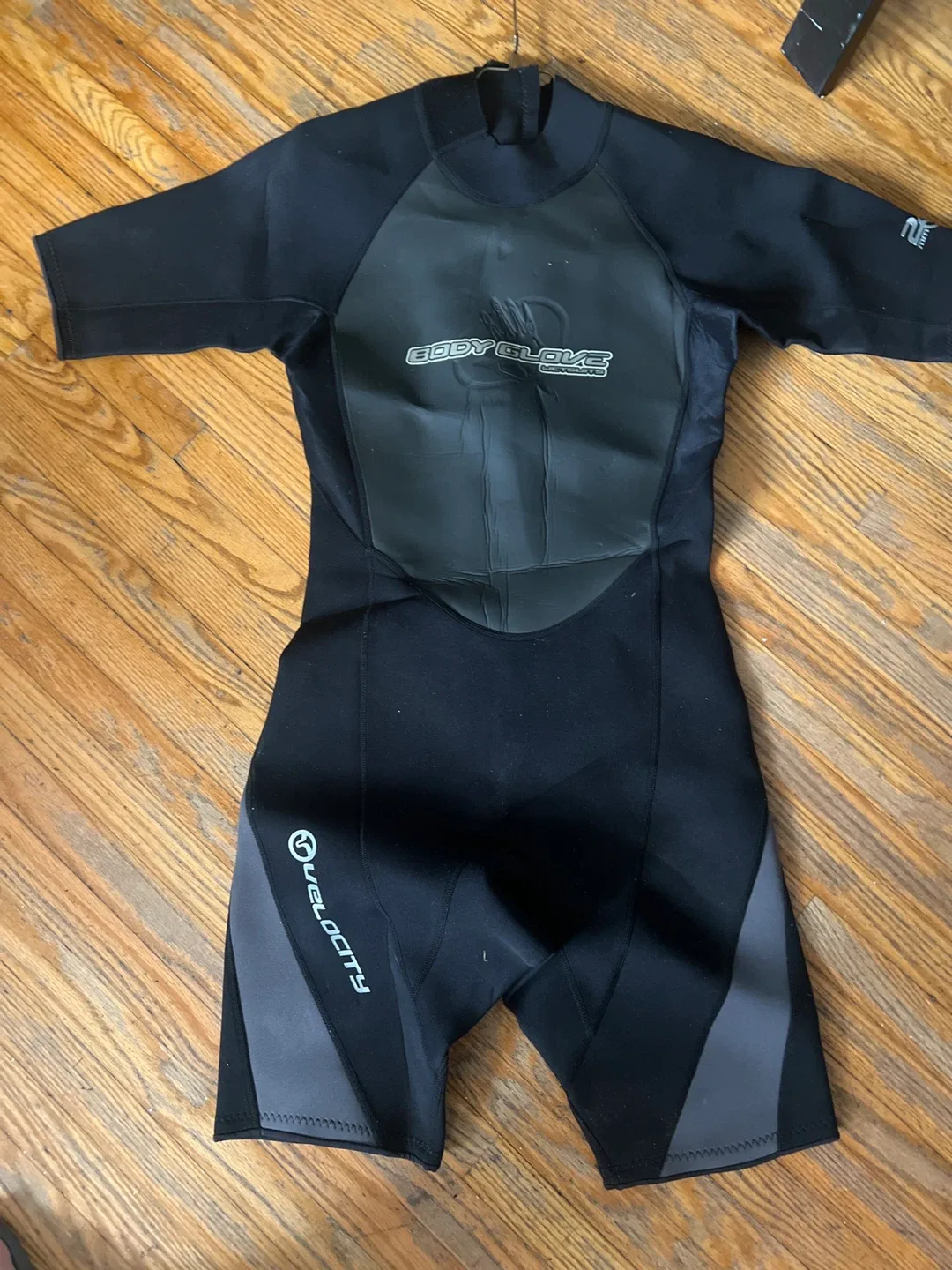 Body Glove Wetsuit - Men's M/XL image indicator(4)