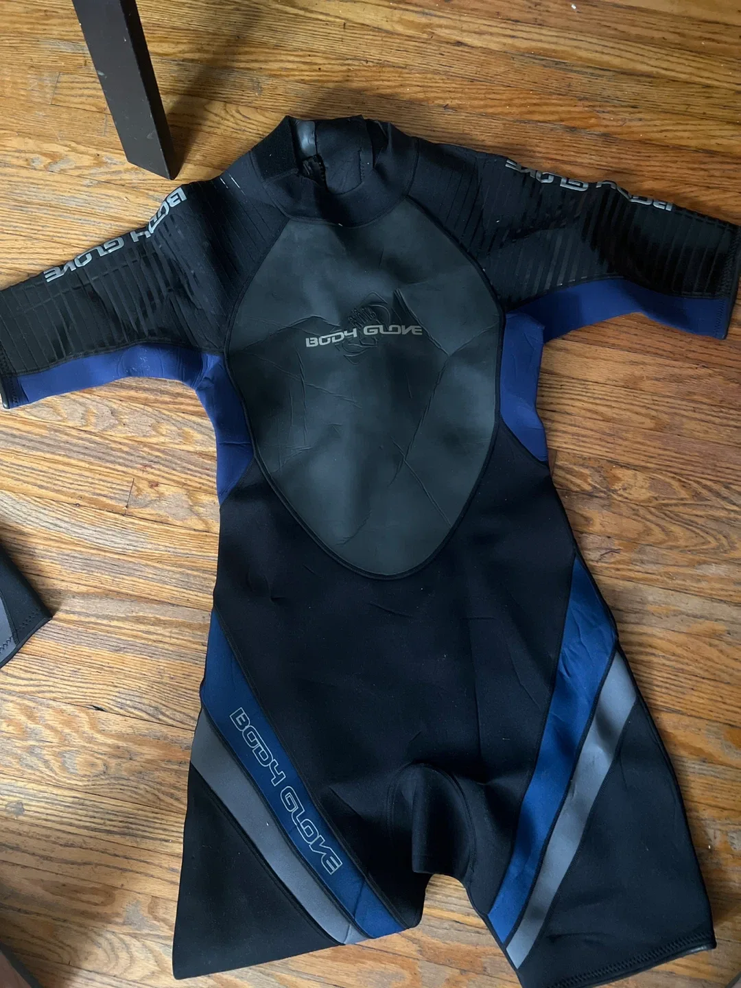 Body Glove Wetsuit - Men's M/XL image indicator(3)