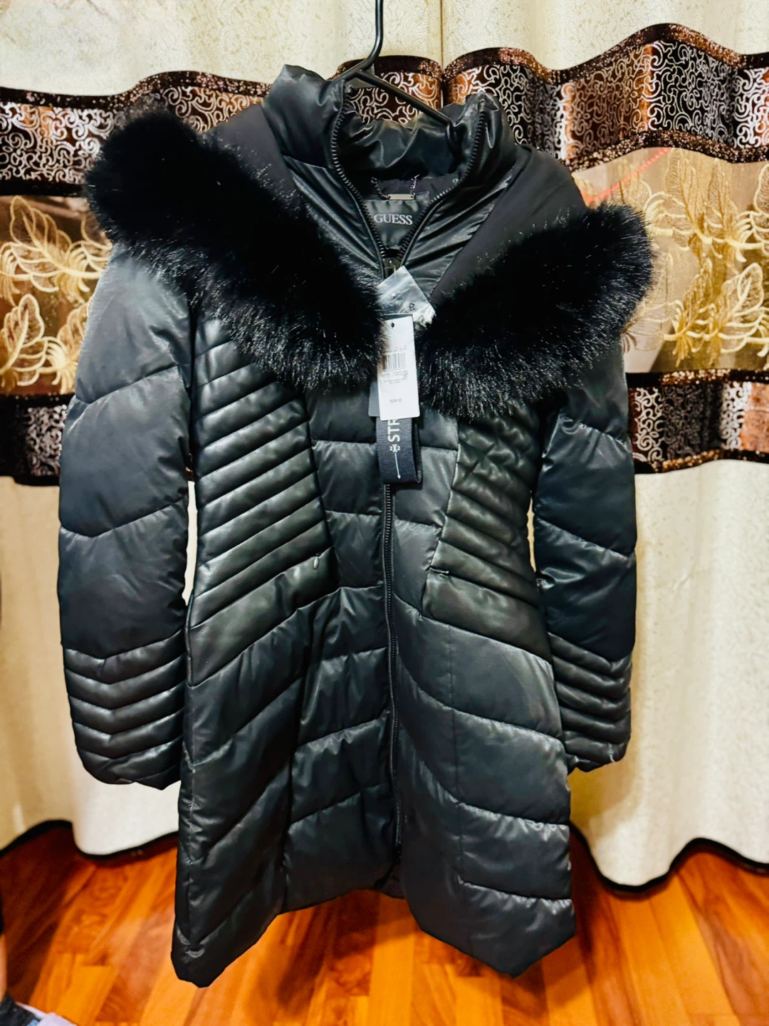 Guess Black Puffer Coat XS