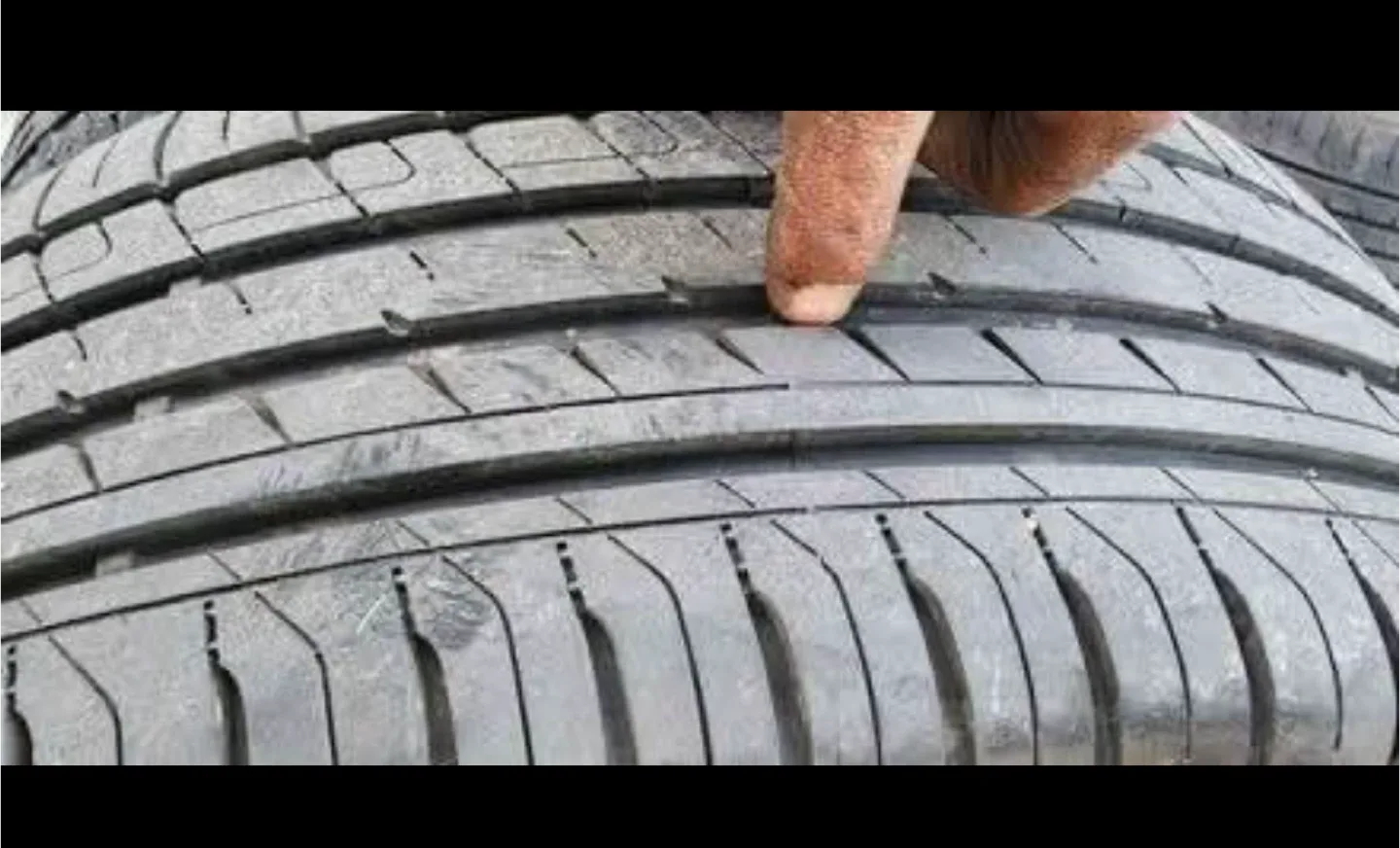 Kia rondo All sessions tires 205/55z/R16 image indicator(3)