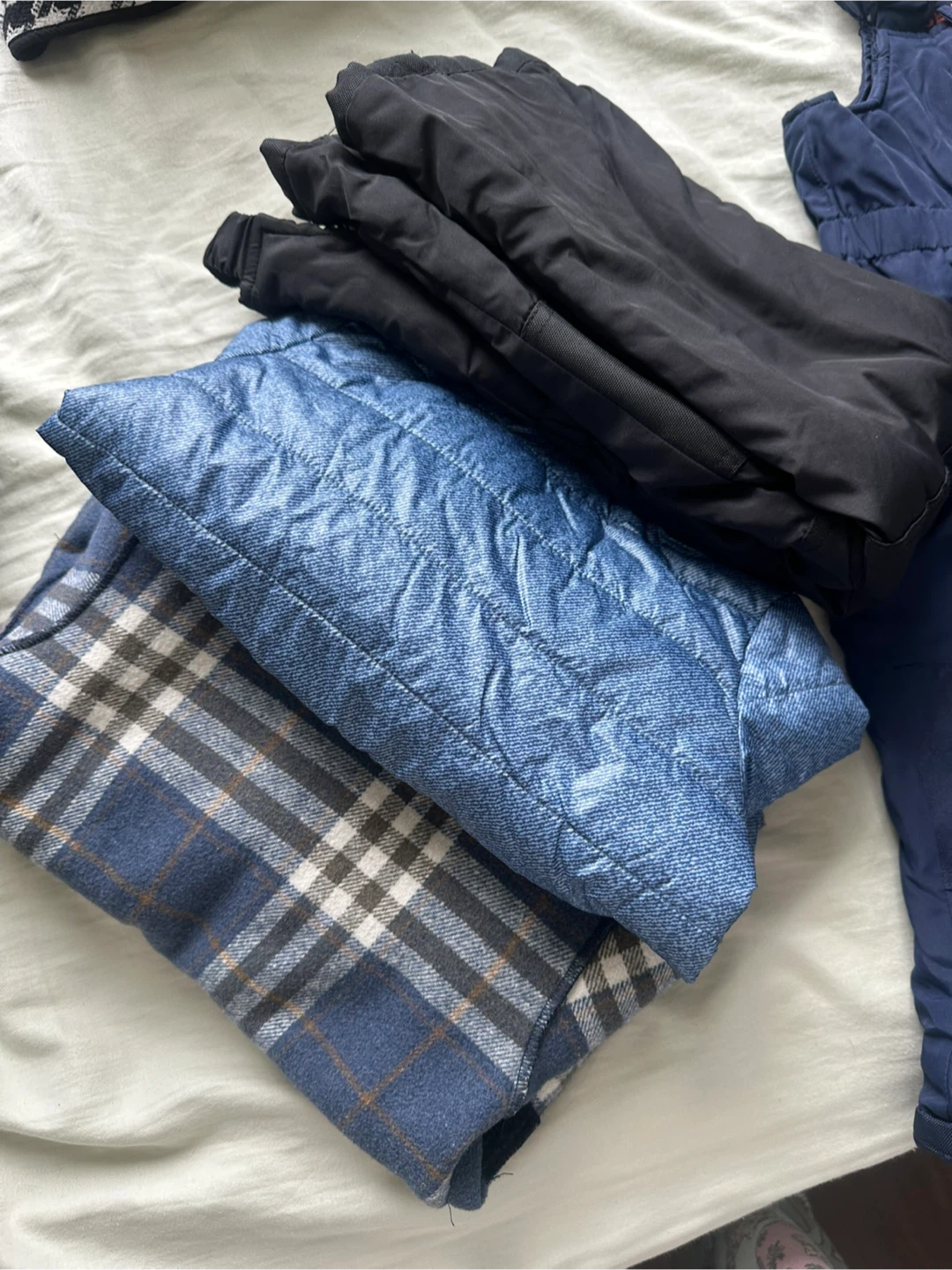 Bundle: 2 year old winter Jacket and snow pants - photo 2