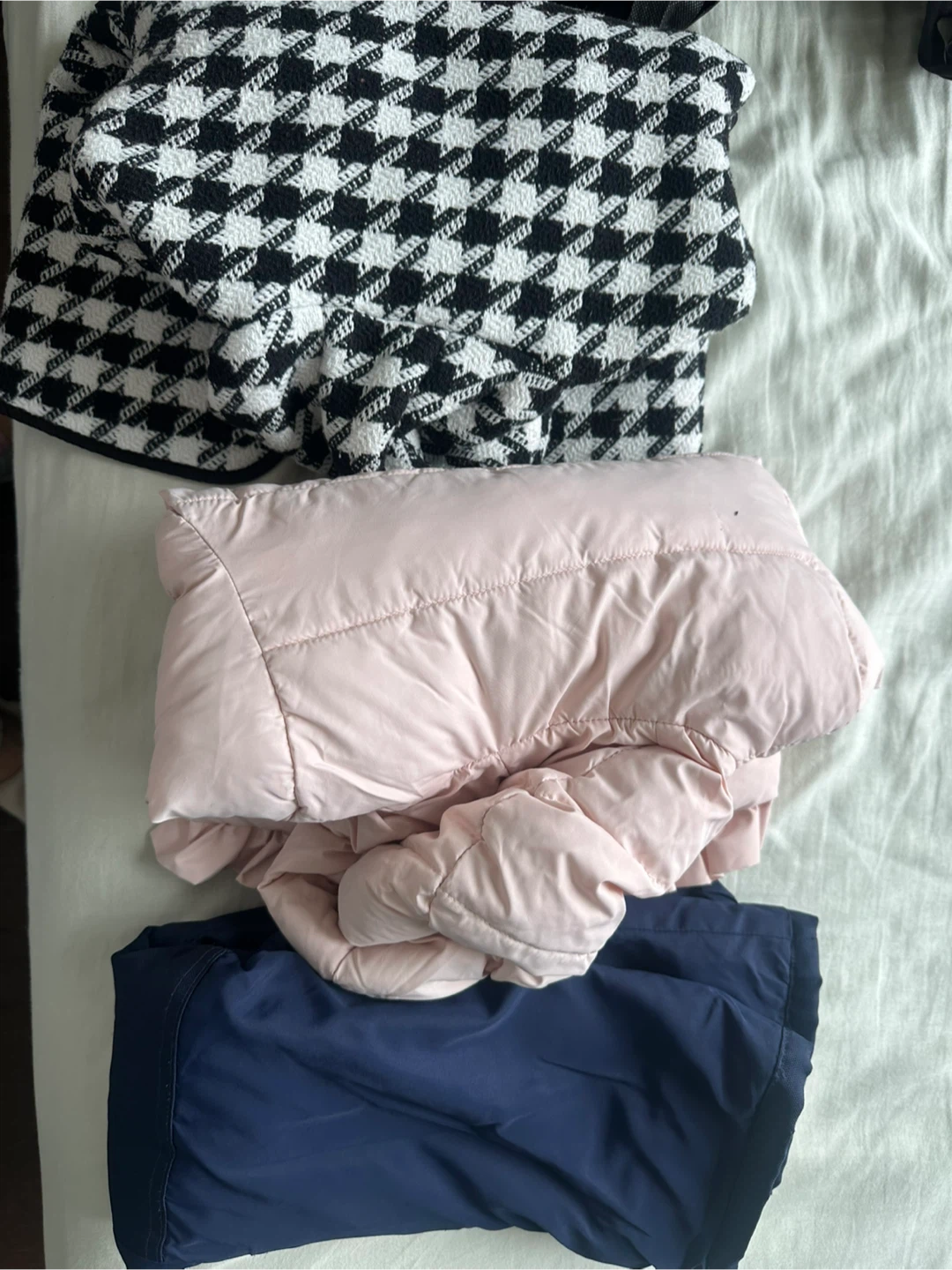 Bundle: 2 year old winter Jacket and snow pants