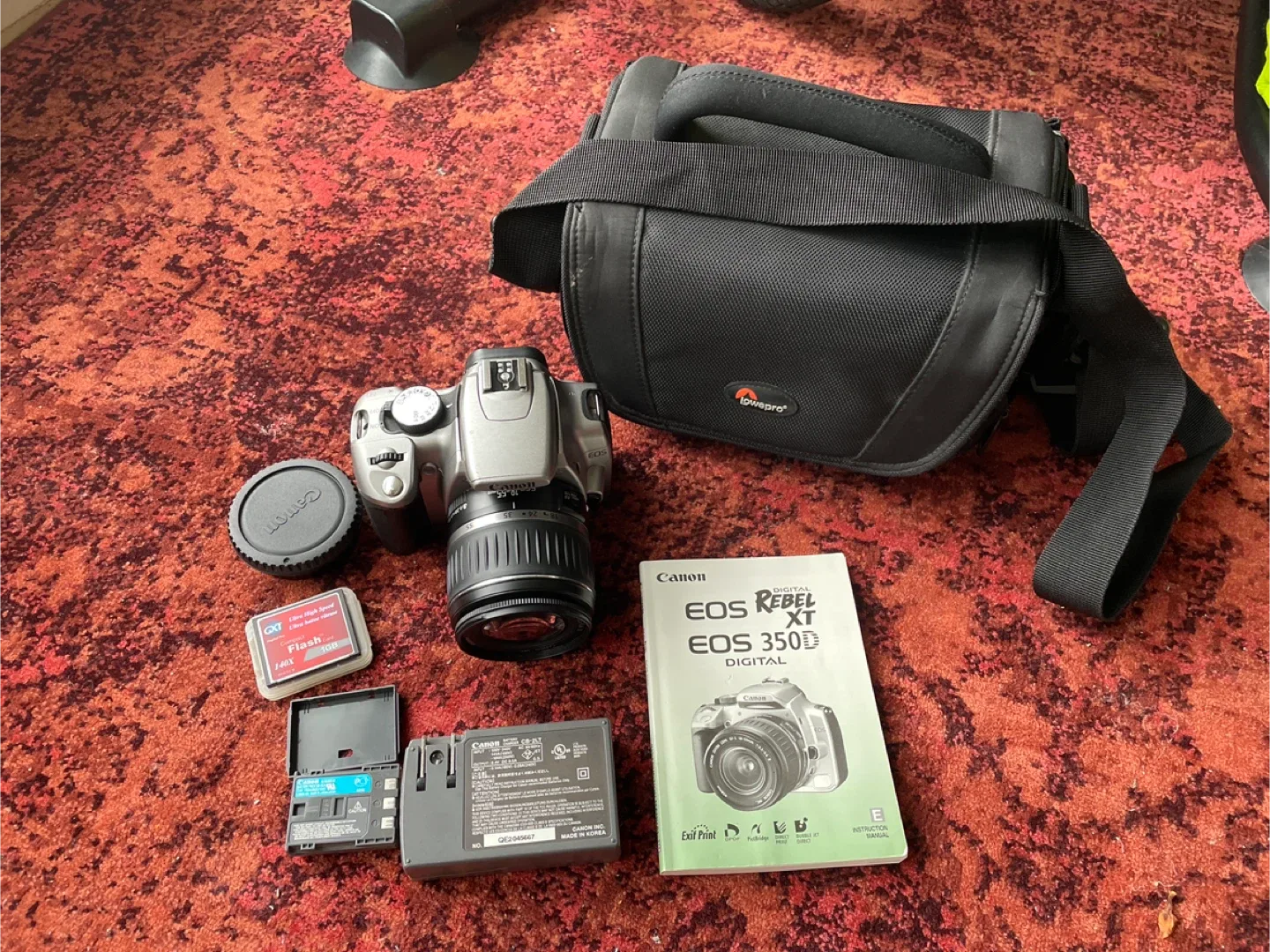 Canon EOS Rebel XT / 350D Digital Camera with Accessories image indicator(2)