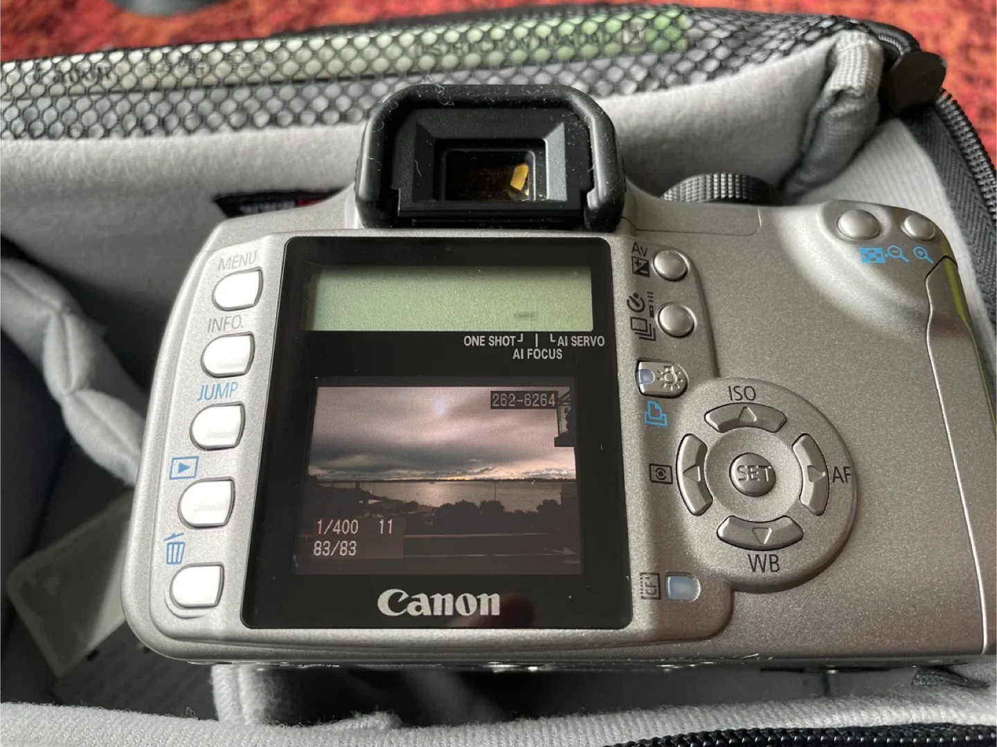 Canon EOS Rebel XT / 350D Digital Camera with Accessories image indicator(10)