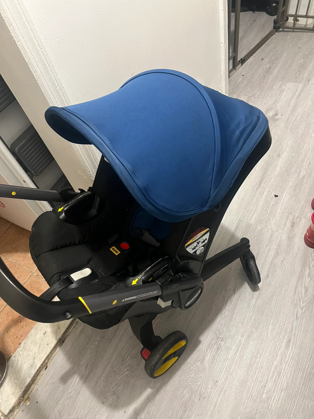 Doona Infant Car Seat/Stroller - Blue - photo 2
