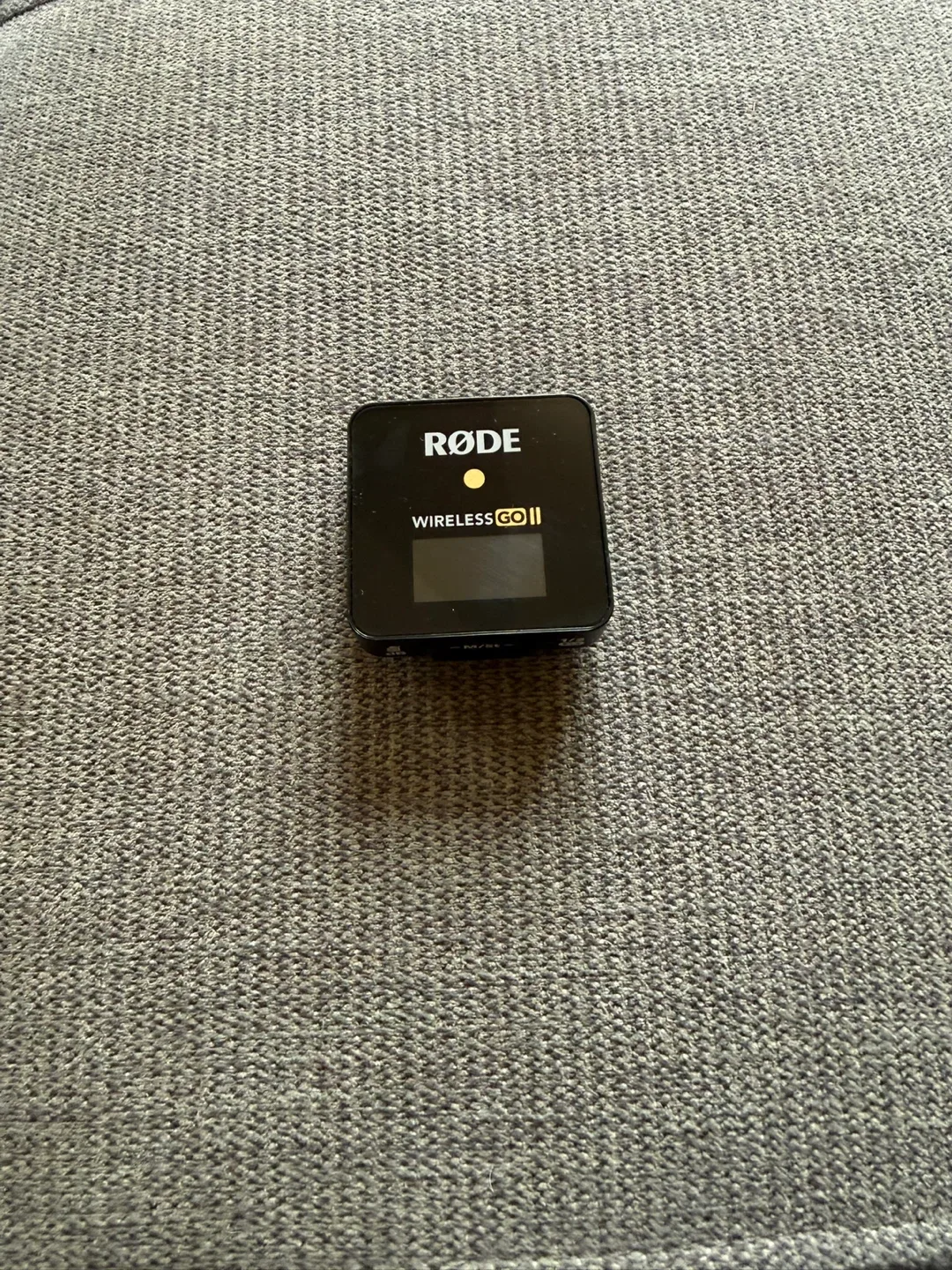 Rode Wireless Go II (2) Professional Microphone System image indicator(3)