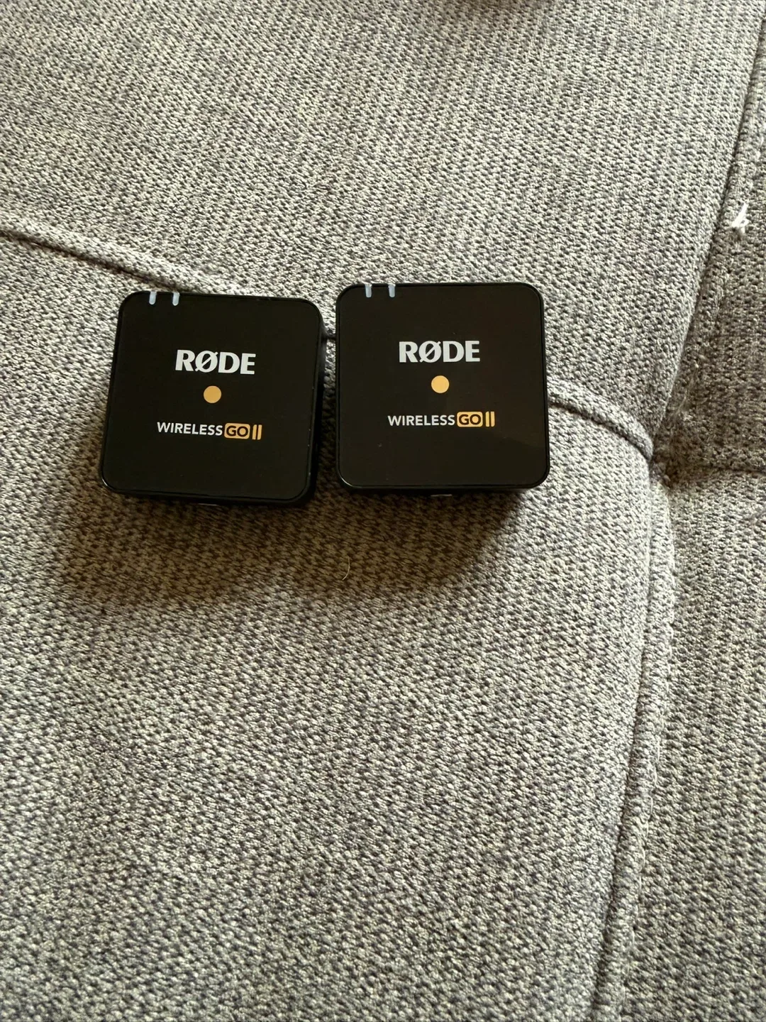 Rode Wireless Go II (2) Professional Microphone System image indicator(4)