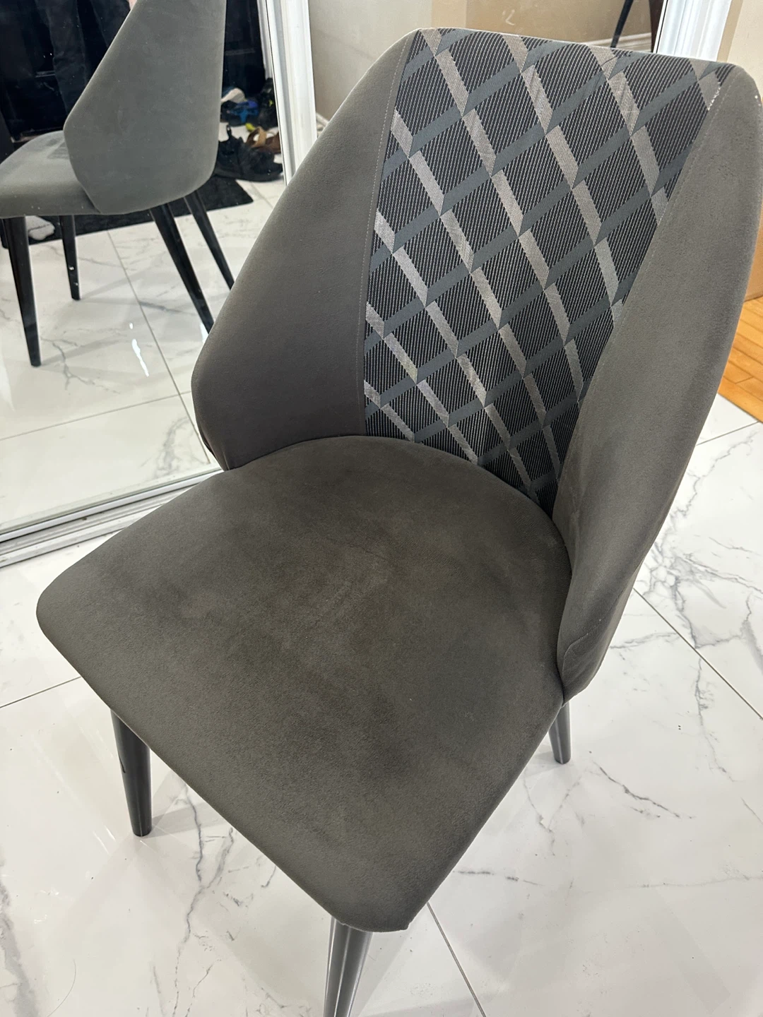 6 Grey Accent Chairs - photo 2