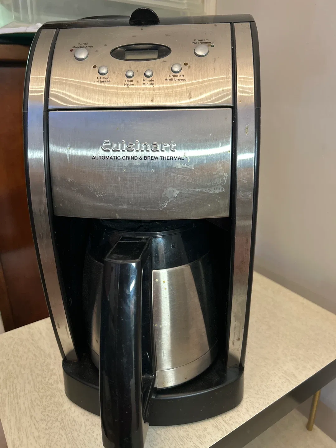 Cuisinart Automatic Grind & Brew Thermal Coffee Maker image indicator(2)