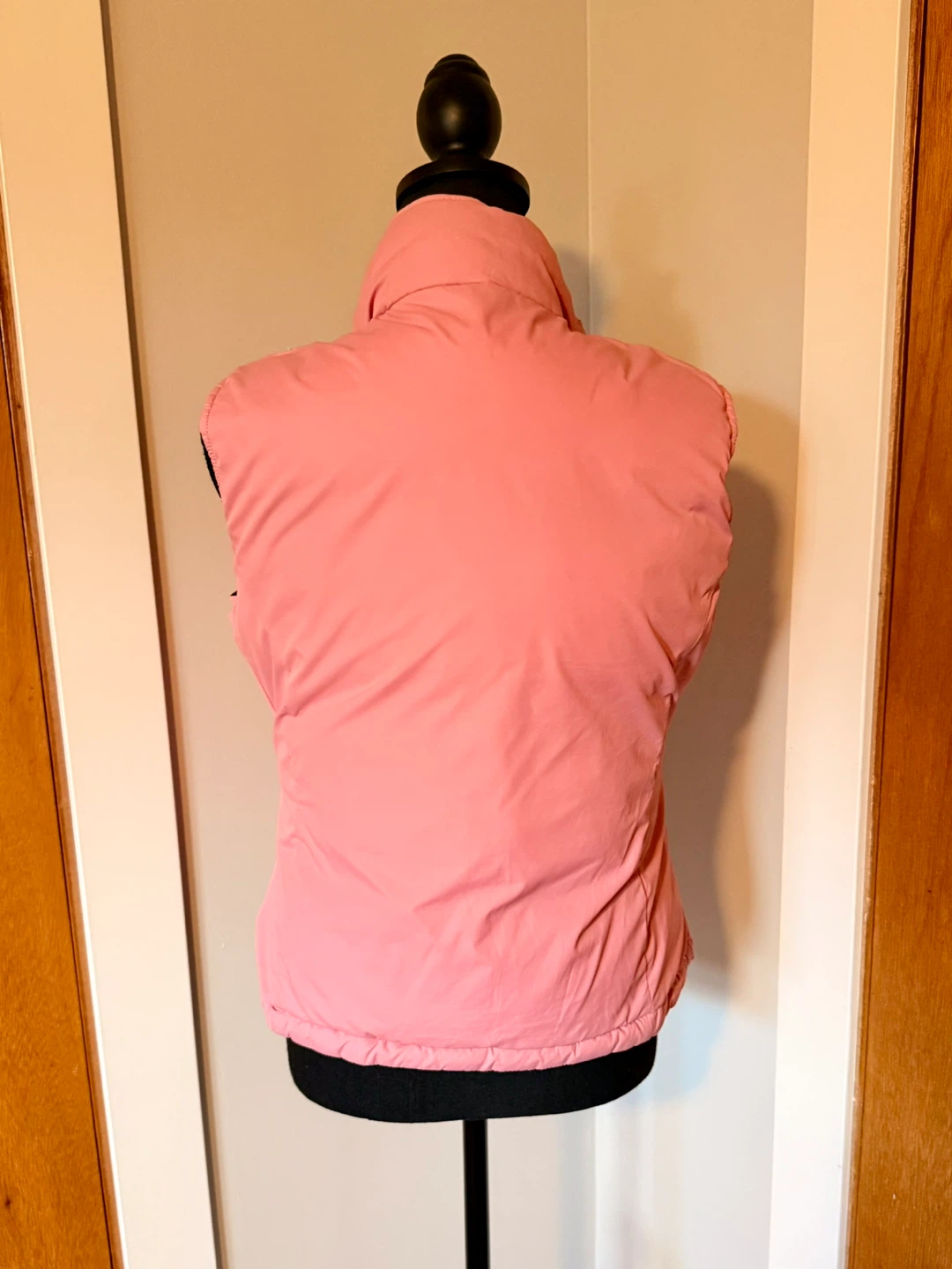 Reversible Puffer Vest - Brown/Pink - Size M - photo 4