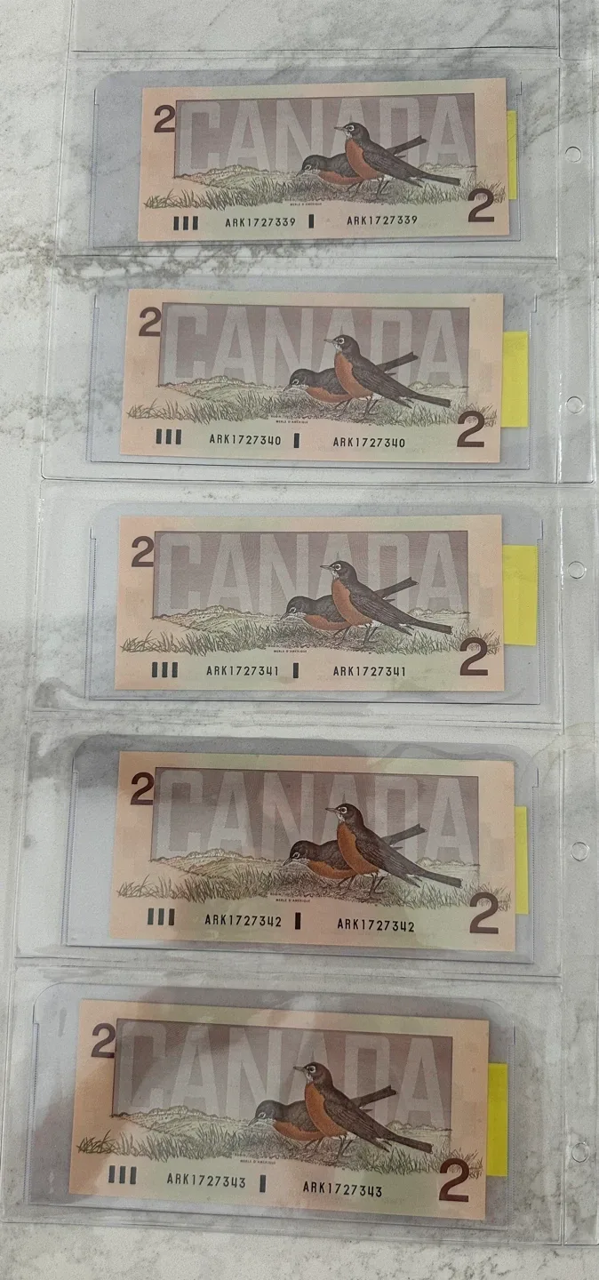 Uncirculated & Sequential 1986 Canadian $2 Bills image indicator(5)