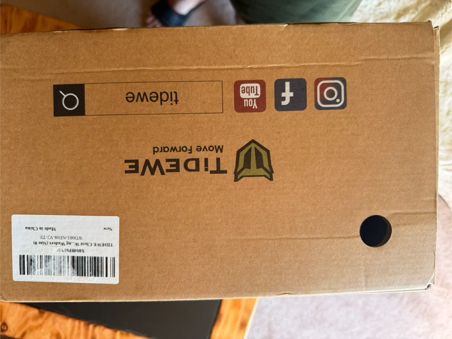 TIDEWE Hunting Waders - NEW in Box! image indicator(6)