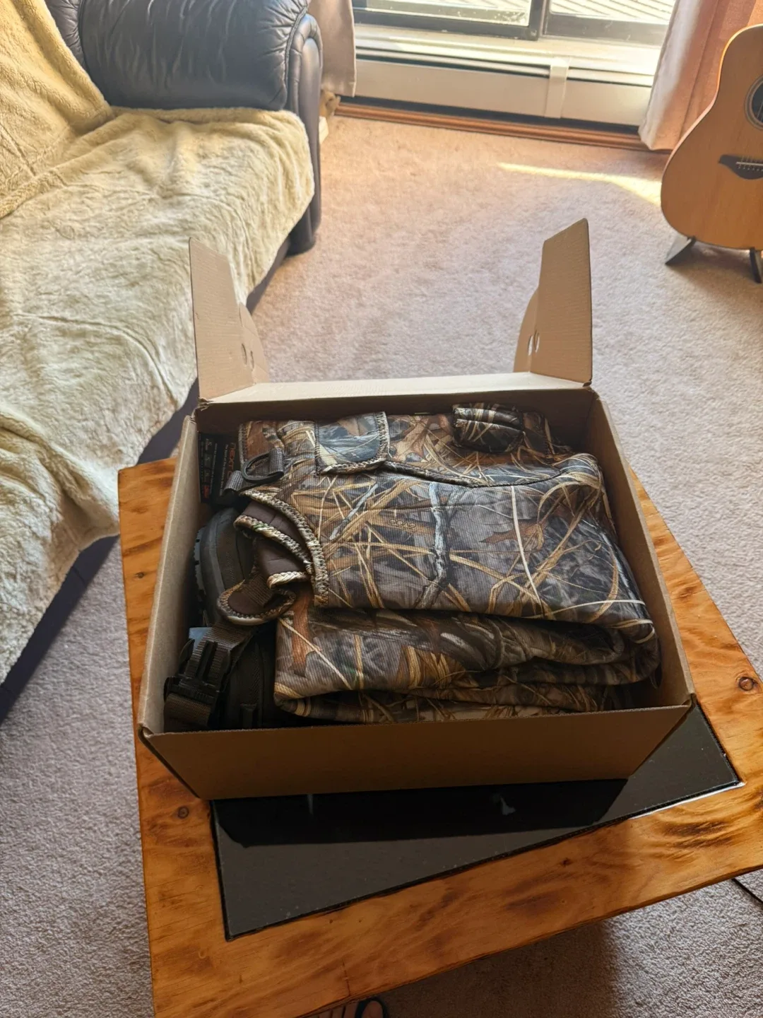 TIDEWE Hunting Waders - NEW in Box! image indicator(2)