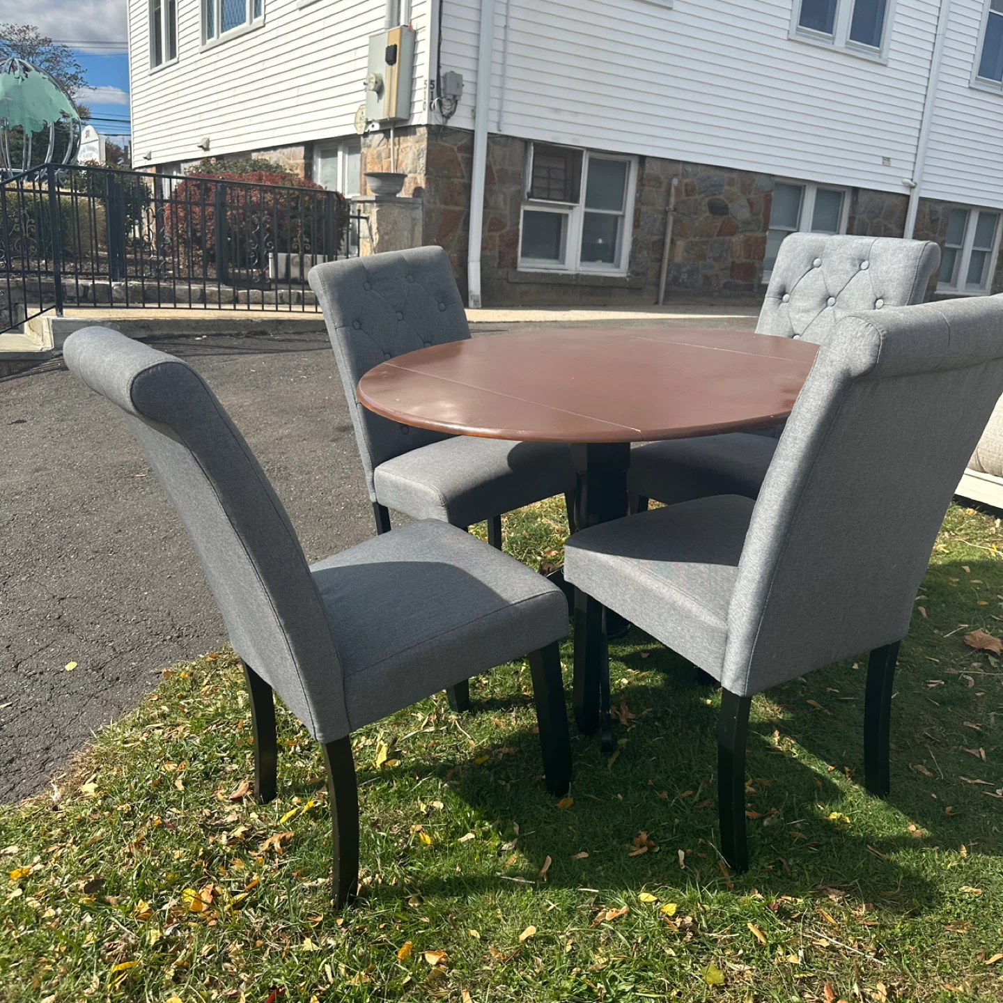 Dining Table Set with 4 Gray Chairs