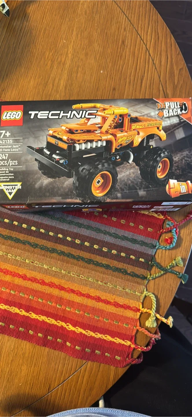 LEGO Technic Monster Jam Toro Loco 42135 image indicator(3)