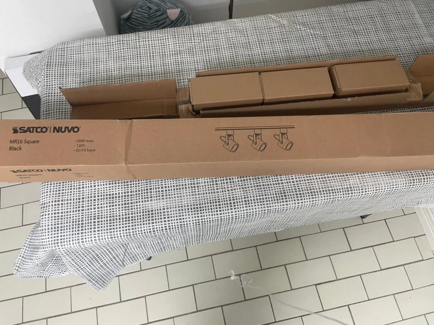 SATCO NUVO MR16 Square Black Neuf! image indicator(4)