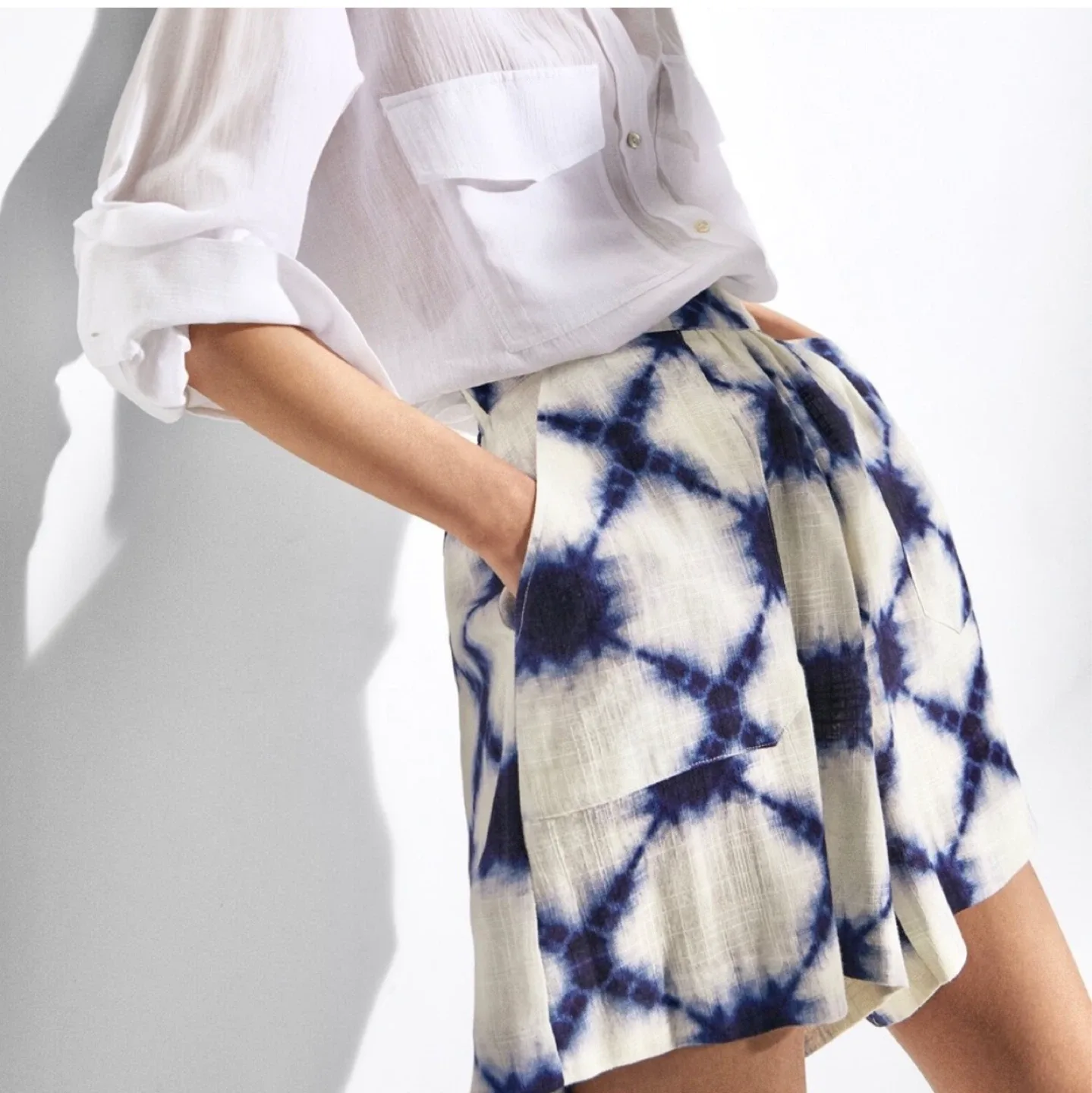 New Massimo Dutti Indigo Shibori Shorts - Size 6 thumbnail