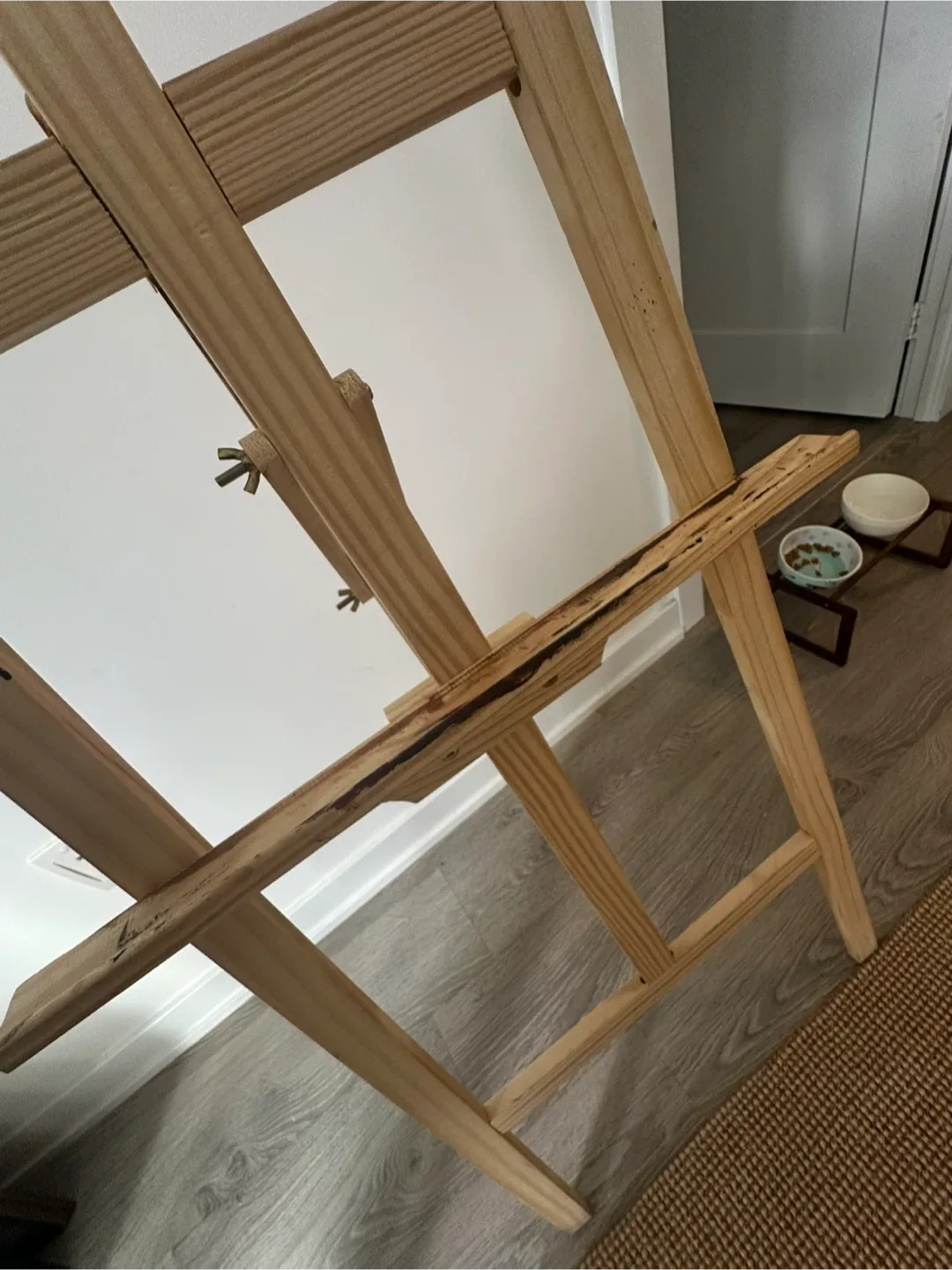 Wooden easel 🎨 image indicator(2)