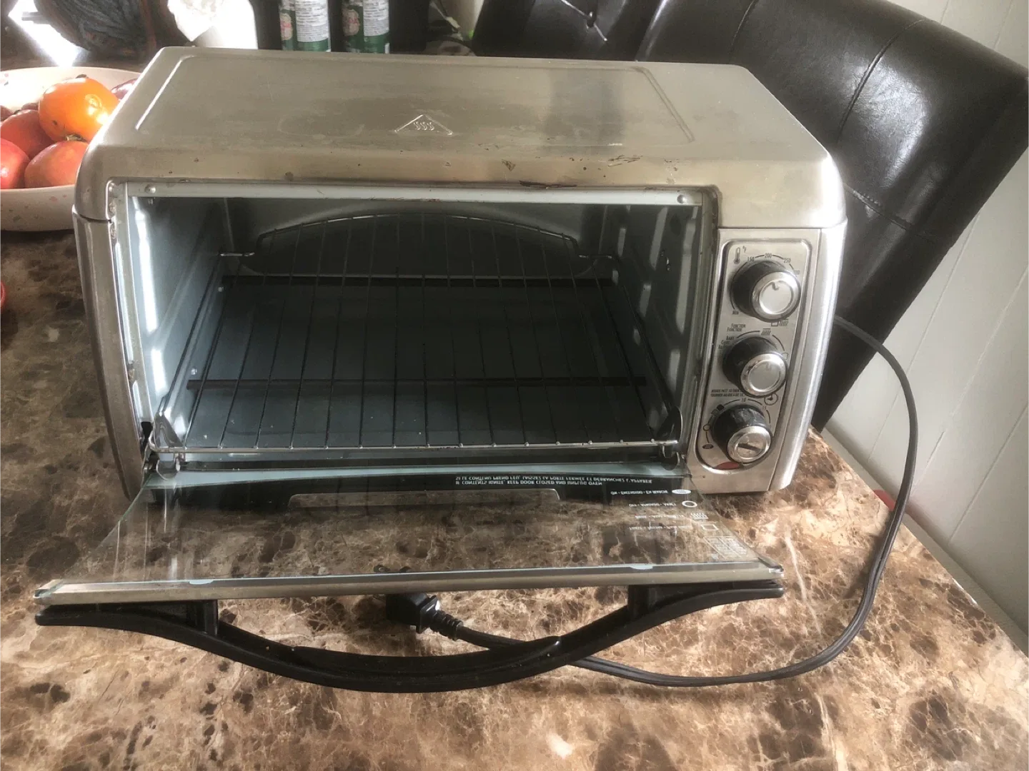Toaster Oven - Good Condition thumbnail