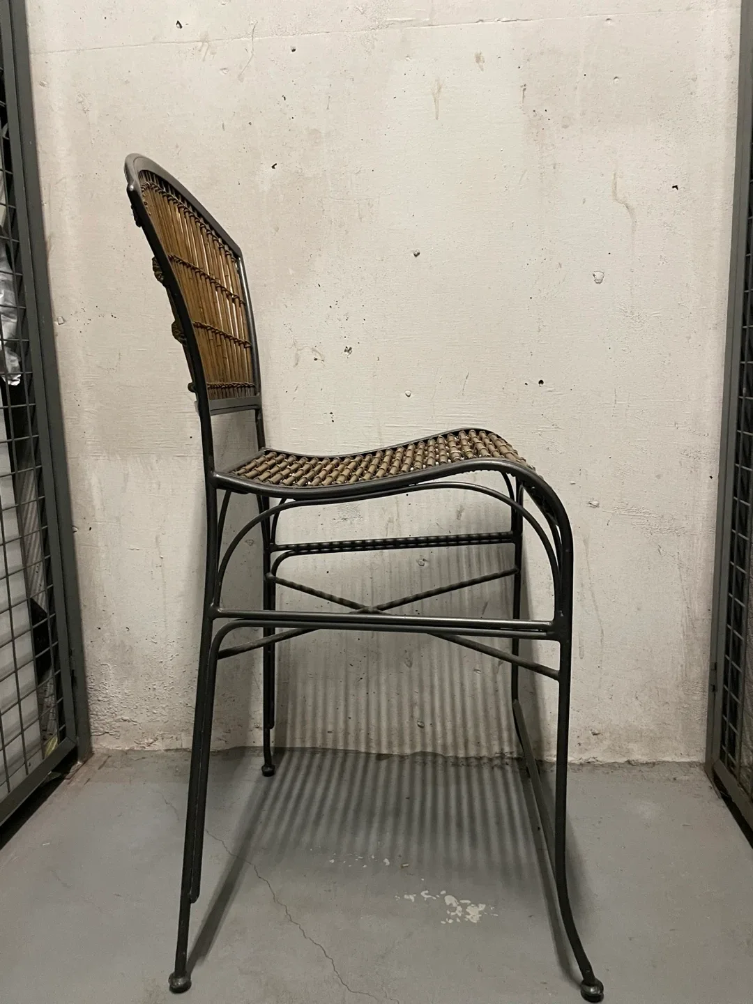 Wicker and Metal Bar Stool image indicator(2)