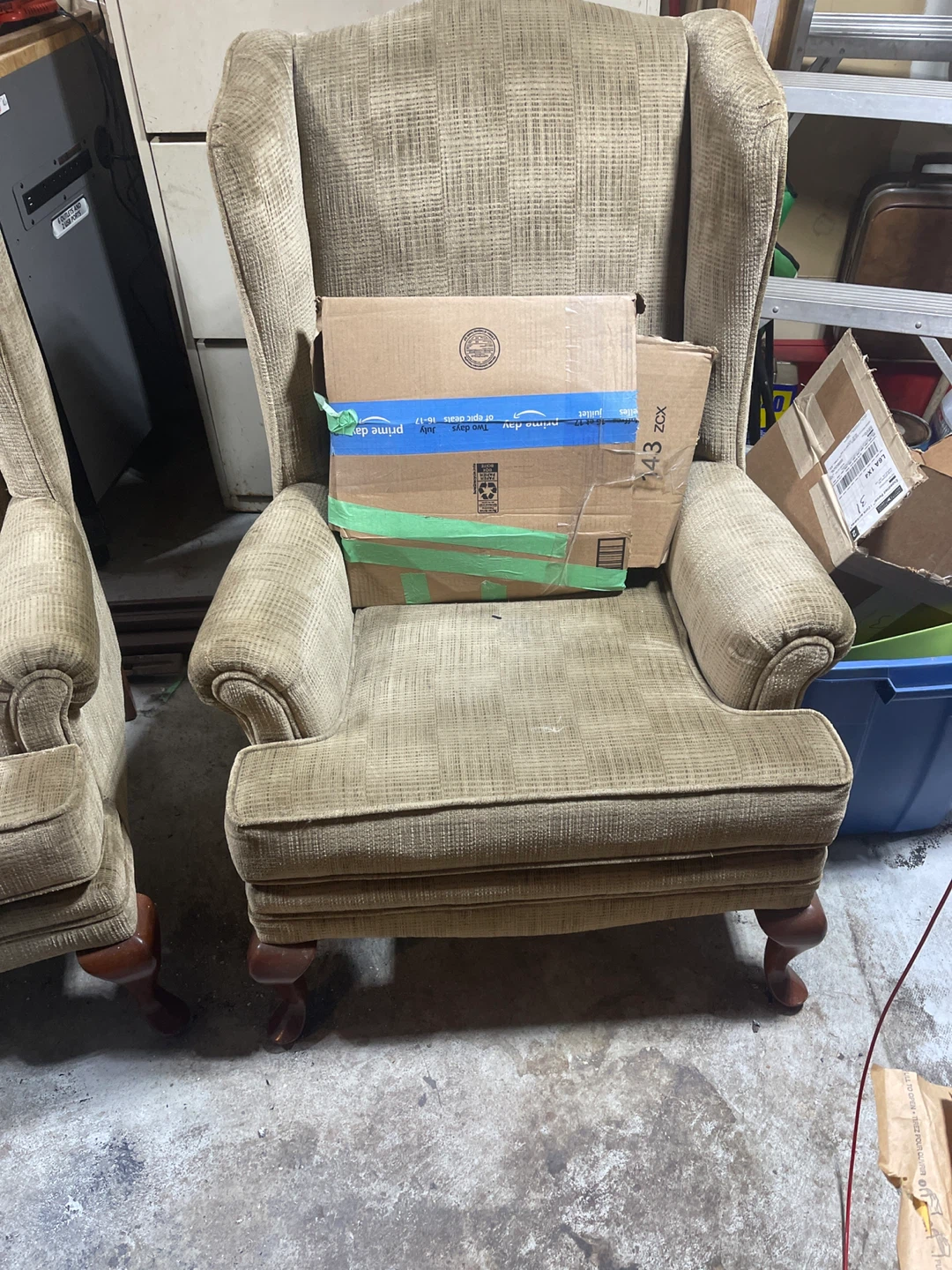 Wingback Armchair - Beige 2 - photo 2