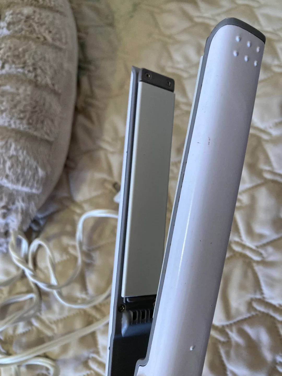 Conair Straightener image indicator(2)