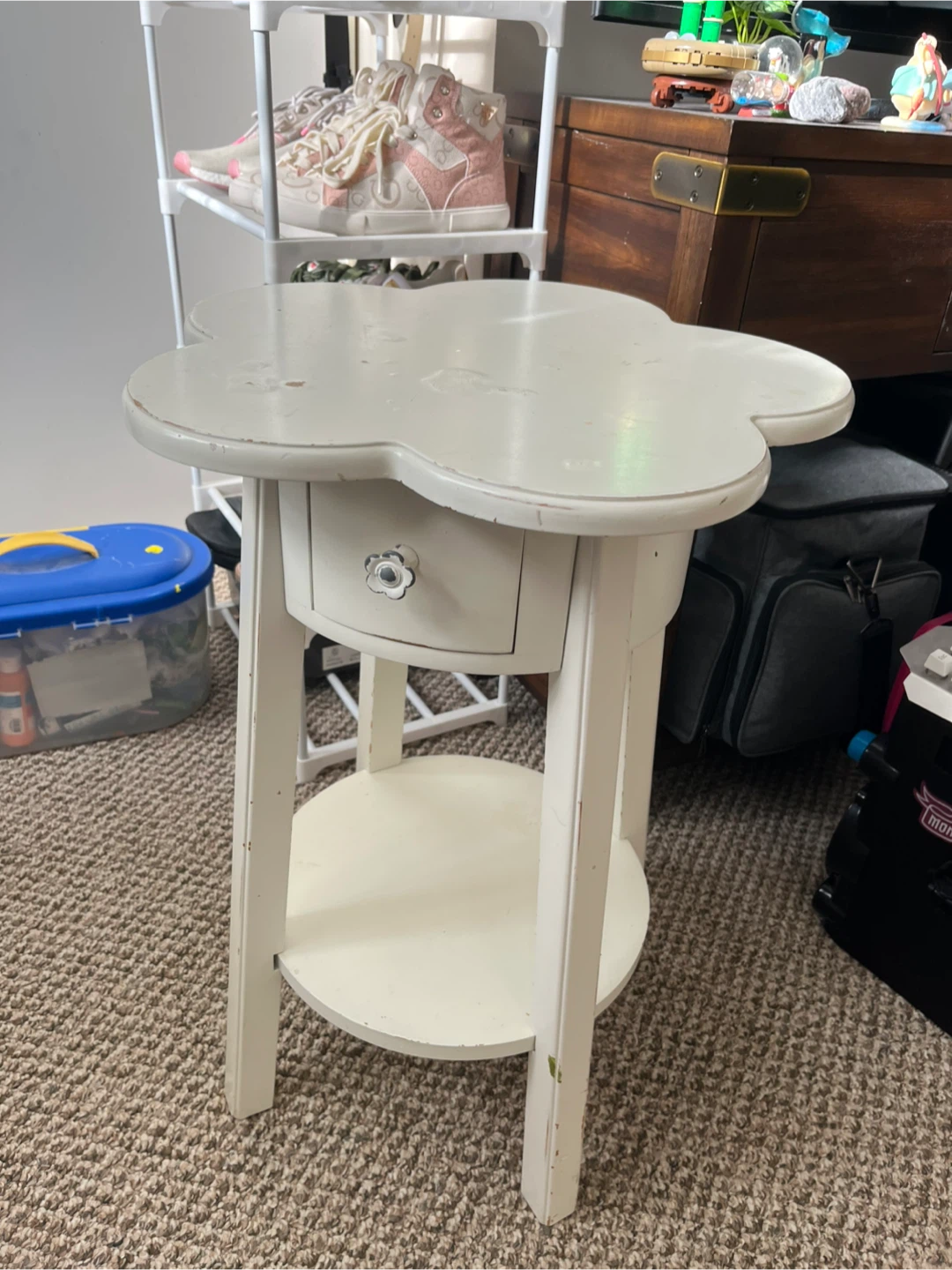 White Flower Shaped Side Table with Drawer