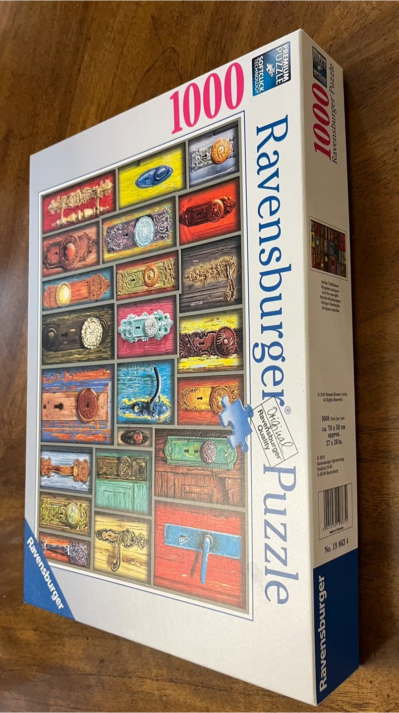 Ravensburger 1000 pc Puzzle - Antique Doorknobs image indicator(4)