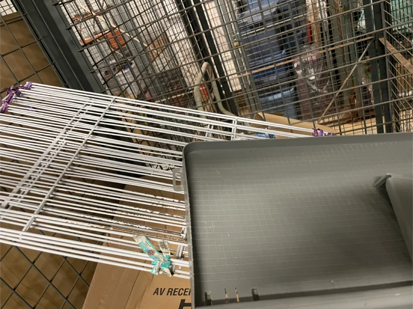 Extra Large Enclosure for Small Animals image indicator(2)