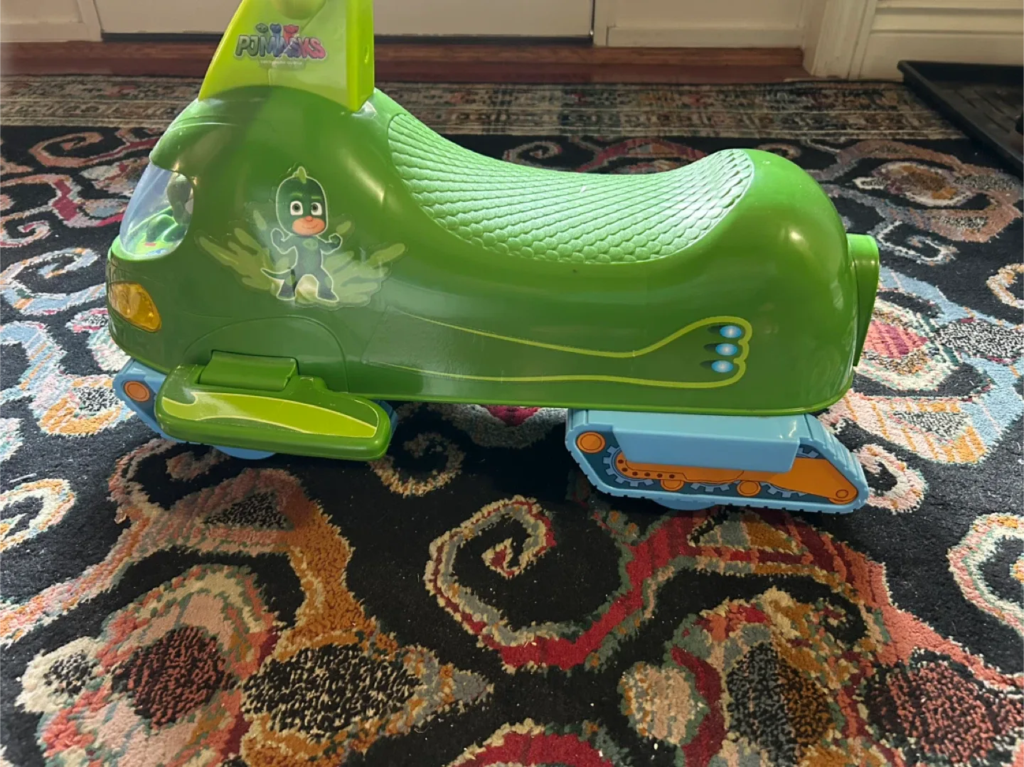 PJ Masks Gekko Mobile Ride-On Toy image indicator(4)