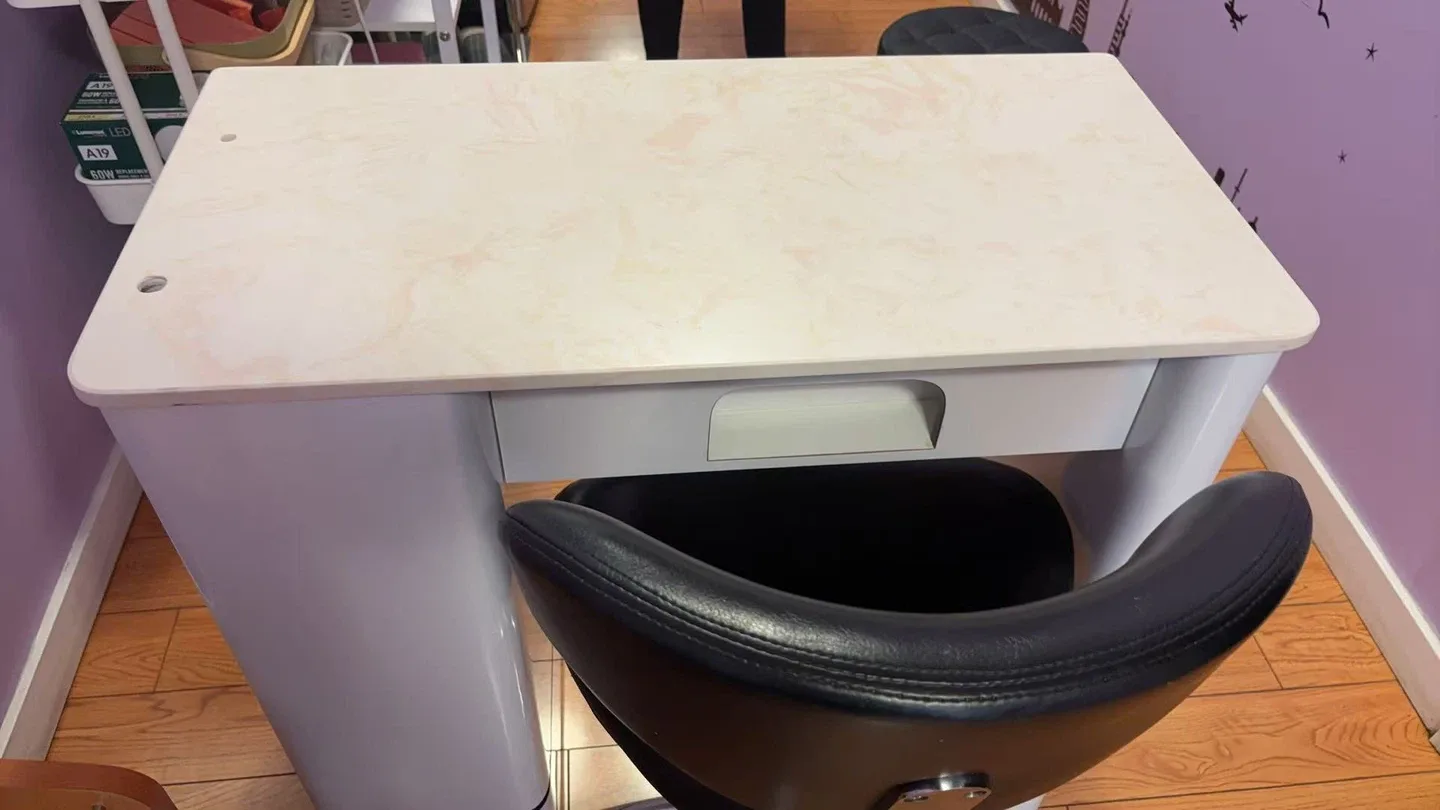 Salon Furniture: Spa Chair & Manicure Table image indicator(7)