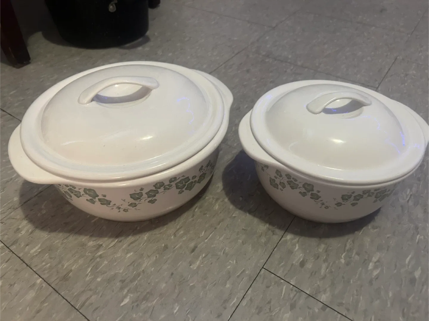 Vintage CorningWare Casserole Dishes with Lids thumbnail