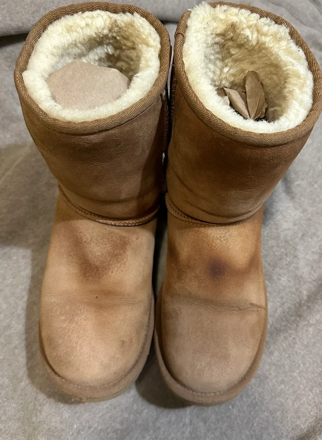 UGG Classic Short Boots - Size 8 Womens (Well-loved) thumbnail