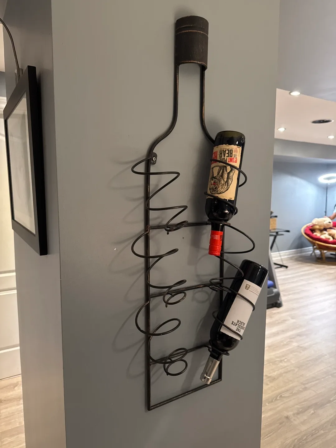 Metal Wine Rack - Bottle Shaped image indicator(2)