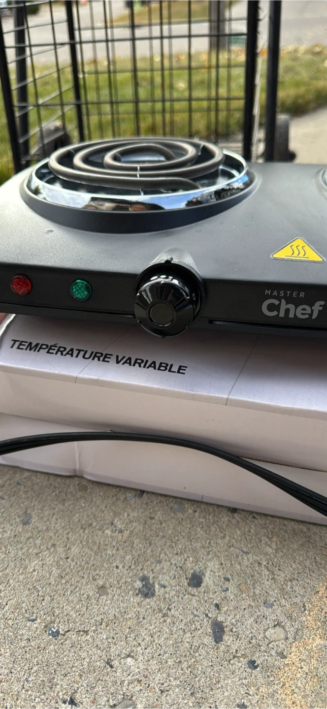 Master Chef Double Burner - Like New! - photo 2