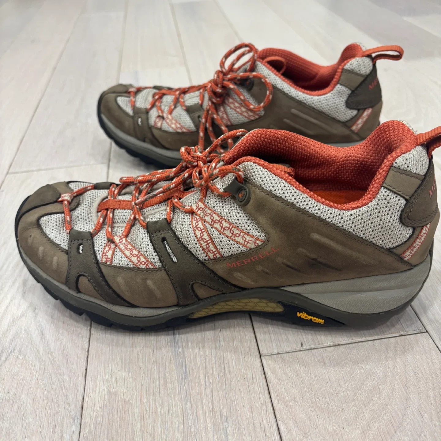 Merrell Womens Siren Sport Hiking Size 9 Brown Waterproof image indicator(2)